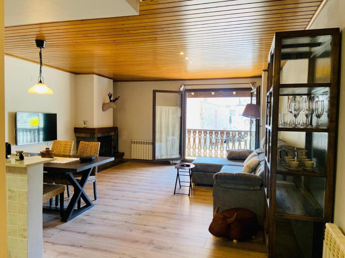 Saplan Real Estate Irissa Lejlighed Les Eksteriør billede